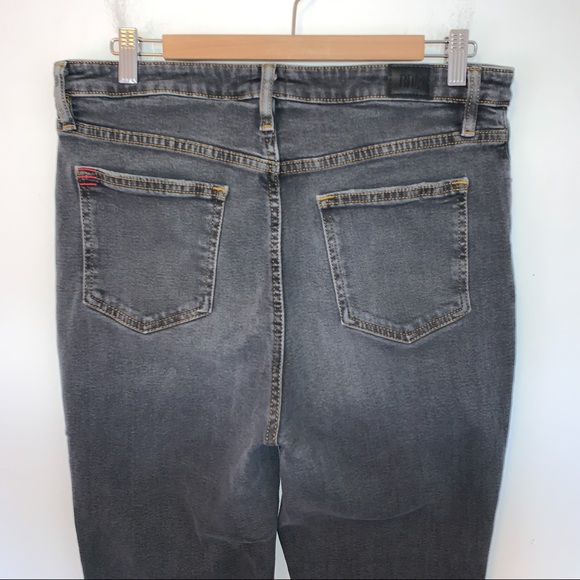 BDG Women Size 32 Jeans Girlfriend High Rise Stretch Gray - Picture 6 of 11